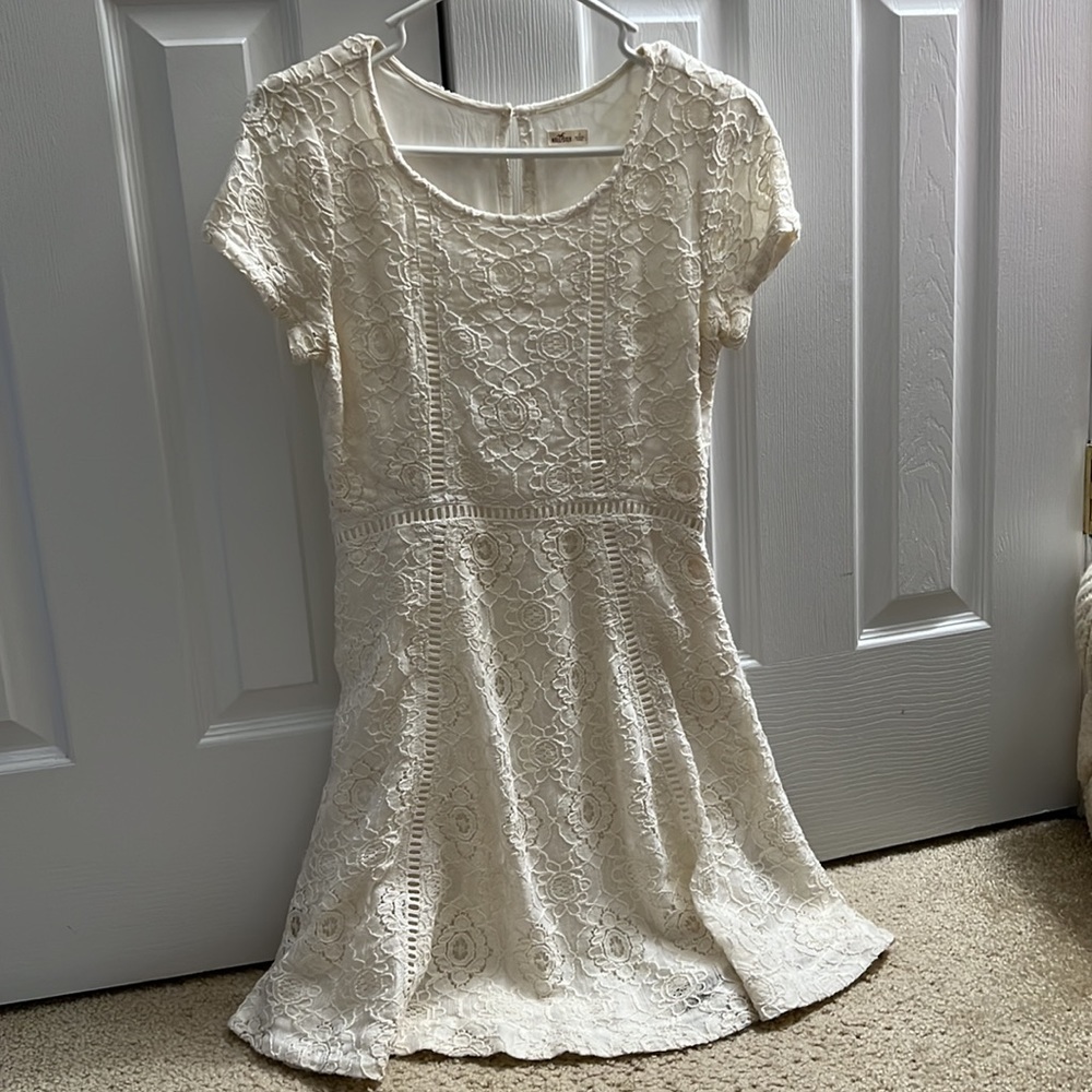 Hollister floral crochet dress size 3(small)